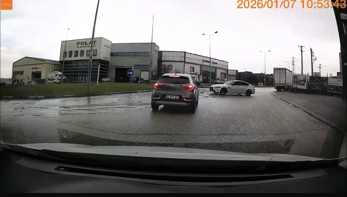 Bursa’da cadde ortasında driftin bedeli 58 bin lira oldu