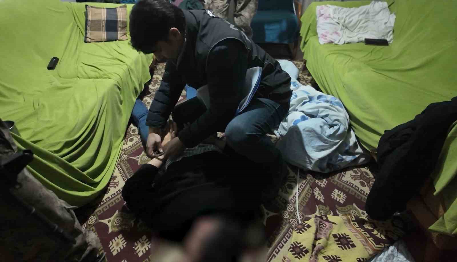 Iğdır’da torbacılara darbe: 15 adrese eş zamanlı operasyon