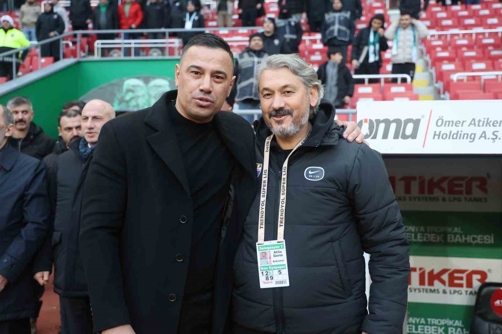 Trendyol Süper Lig: Konyaspor: 0 - Eyüpspor: 0 (İlk yarı)