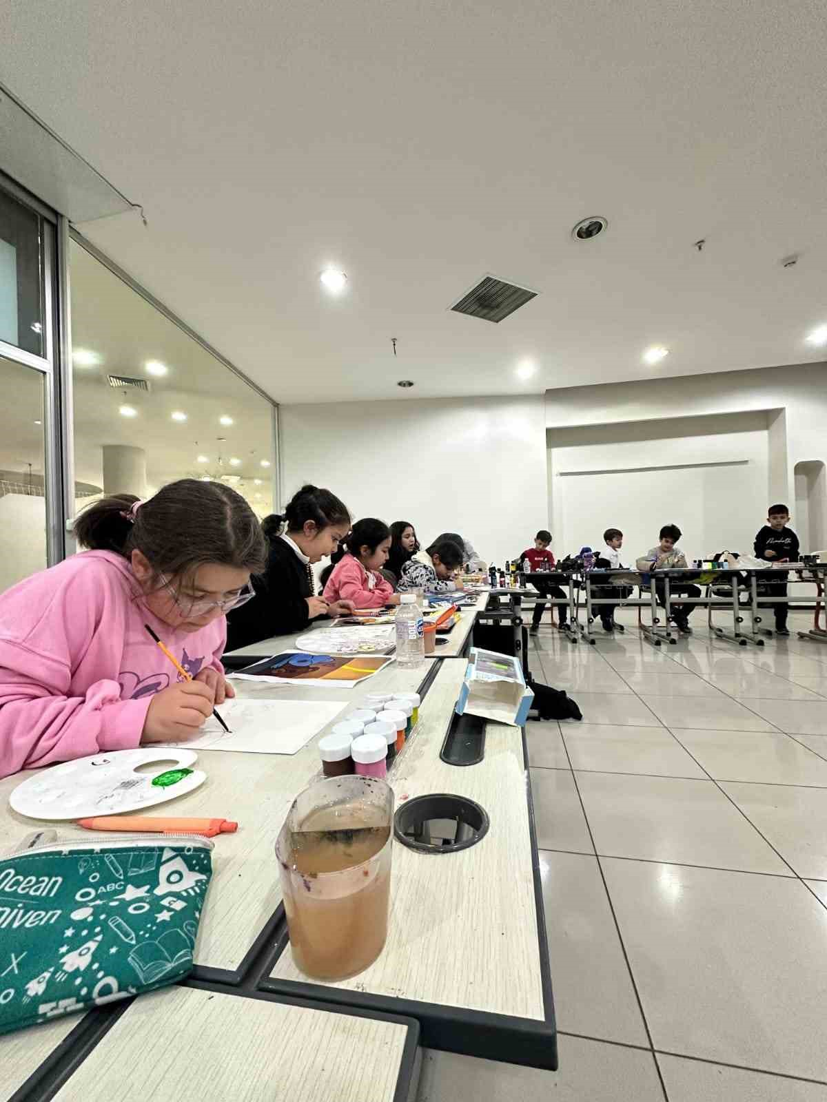 Pursaklar Belediyesi’nden çocuklara yönelik resim kursu