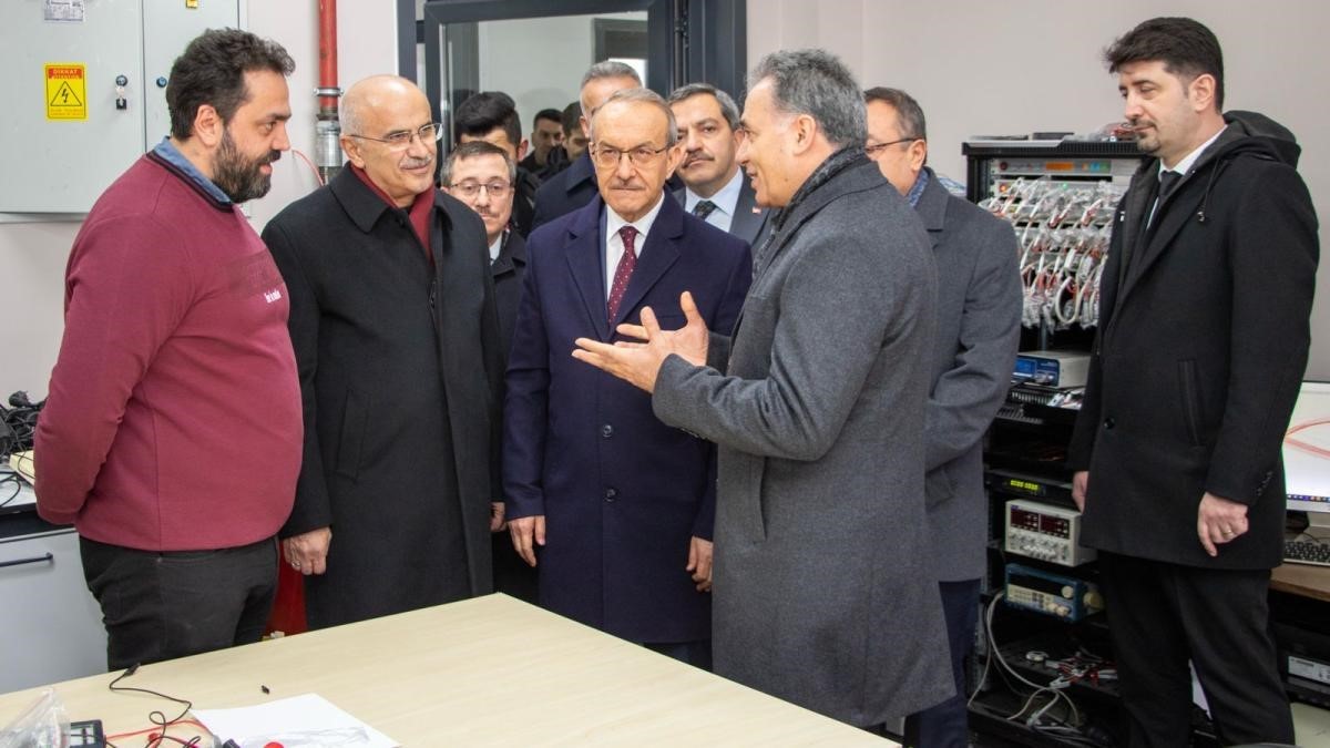 İnönü Üniversitesi Bilimsel ve Teknolojik Araştırma Merkezi törenle hizmete açıldı