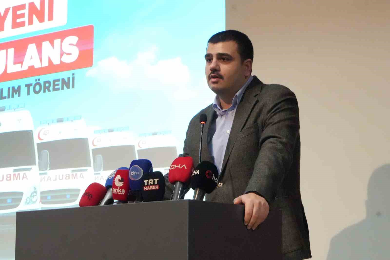 İzmir’de sağlık filosuna 45 yeni ambulans