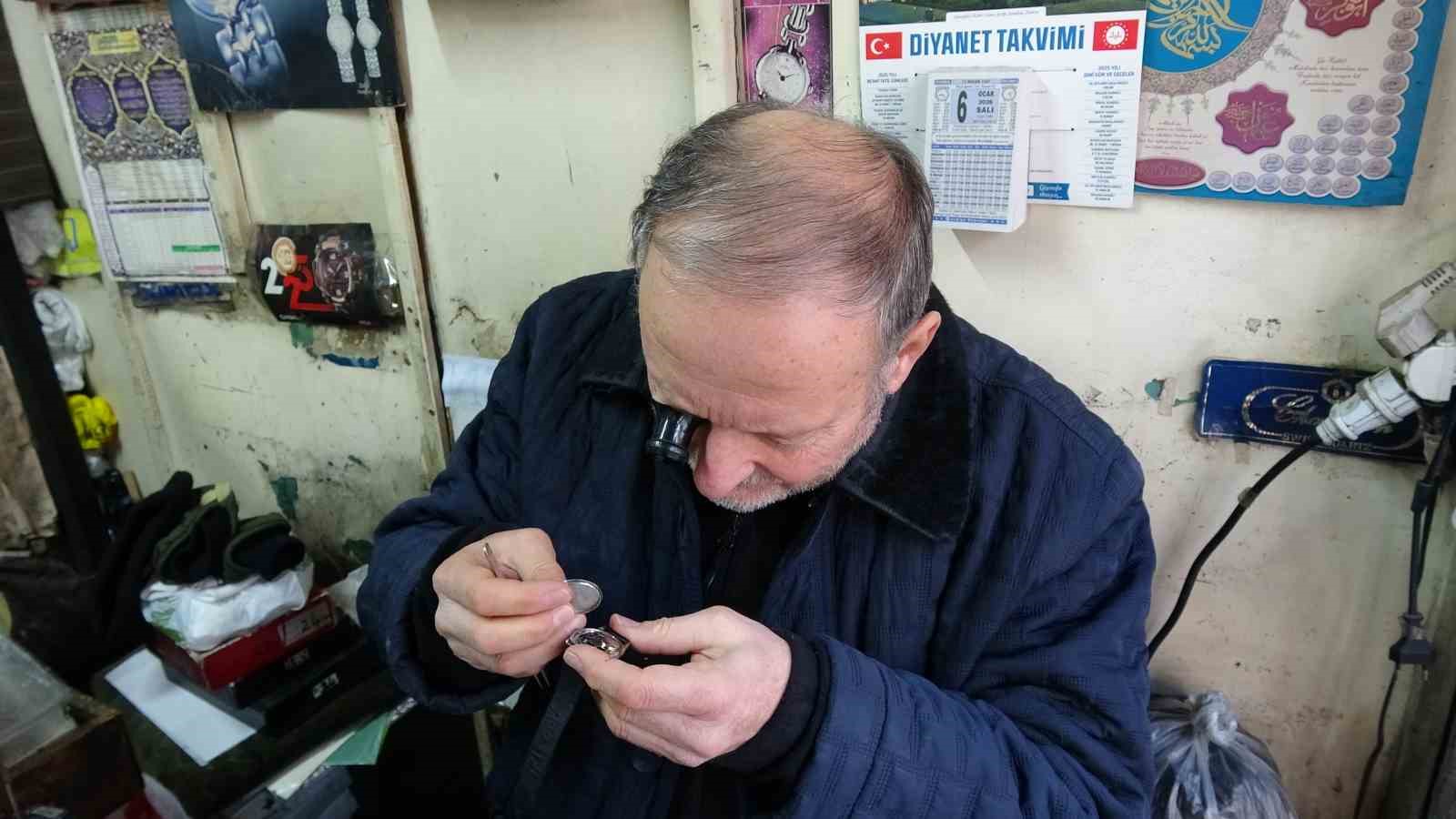 Yarım asırdır zamana ince ayar veriyor