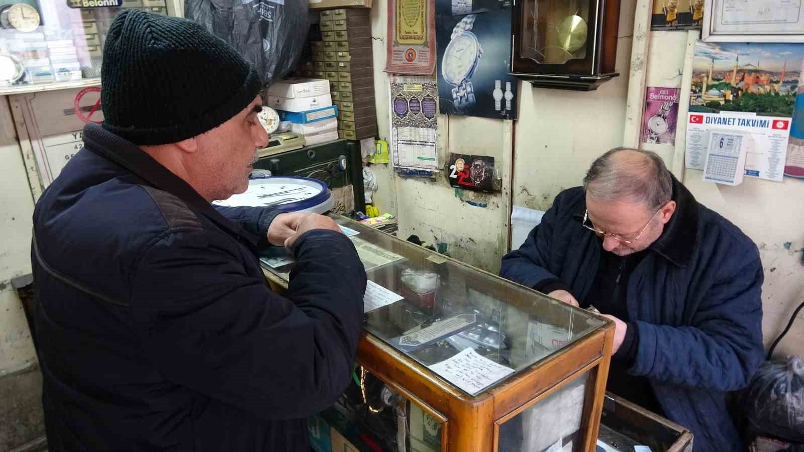 Yarım asırdır zamana ince ayar veriyor