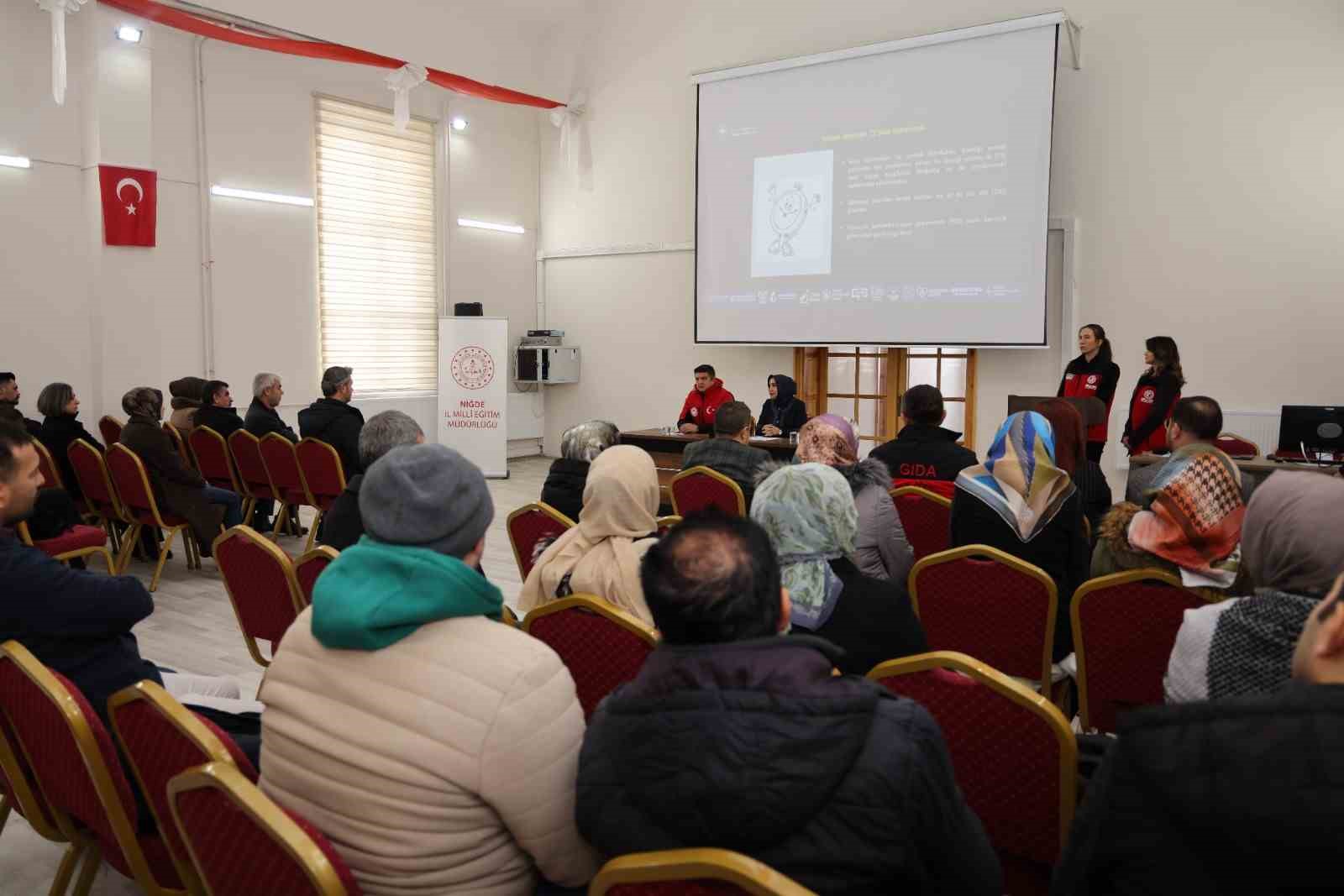 Niğde’de okul kantinleri için özel eğitim gerçekleştirildi