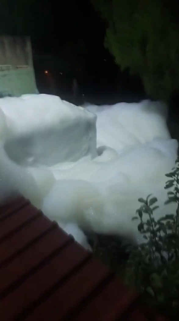 Yalova’da su hattında köpüklenme olayına karışan 3 şüpheliye 5’er yıl hapis