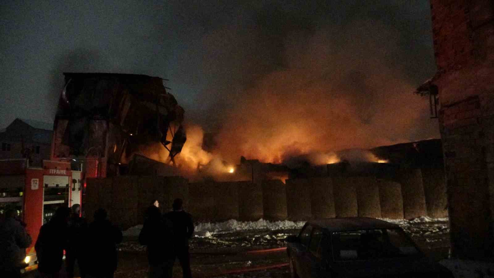 Malatya’da şantiyede korkutan yangın: 2 yaralı