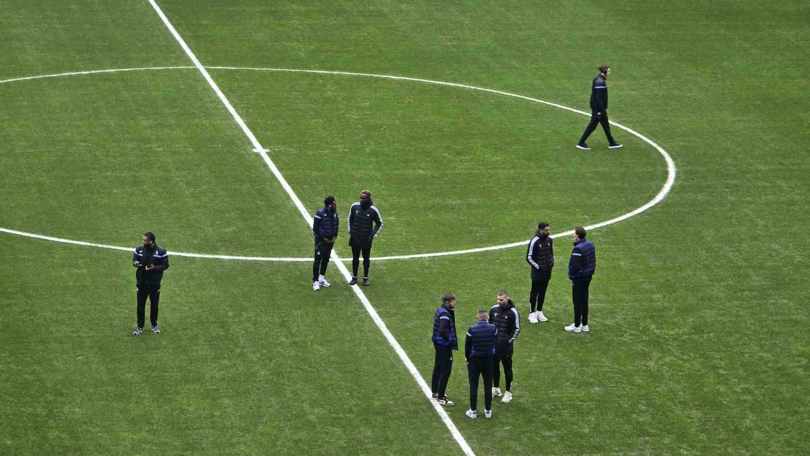 Trabzonspor ve Kocaelispor, stadyuma giriş yaptı