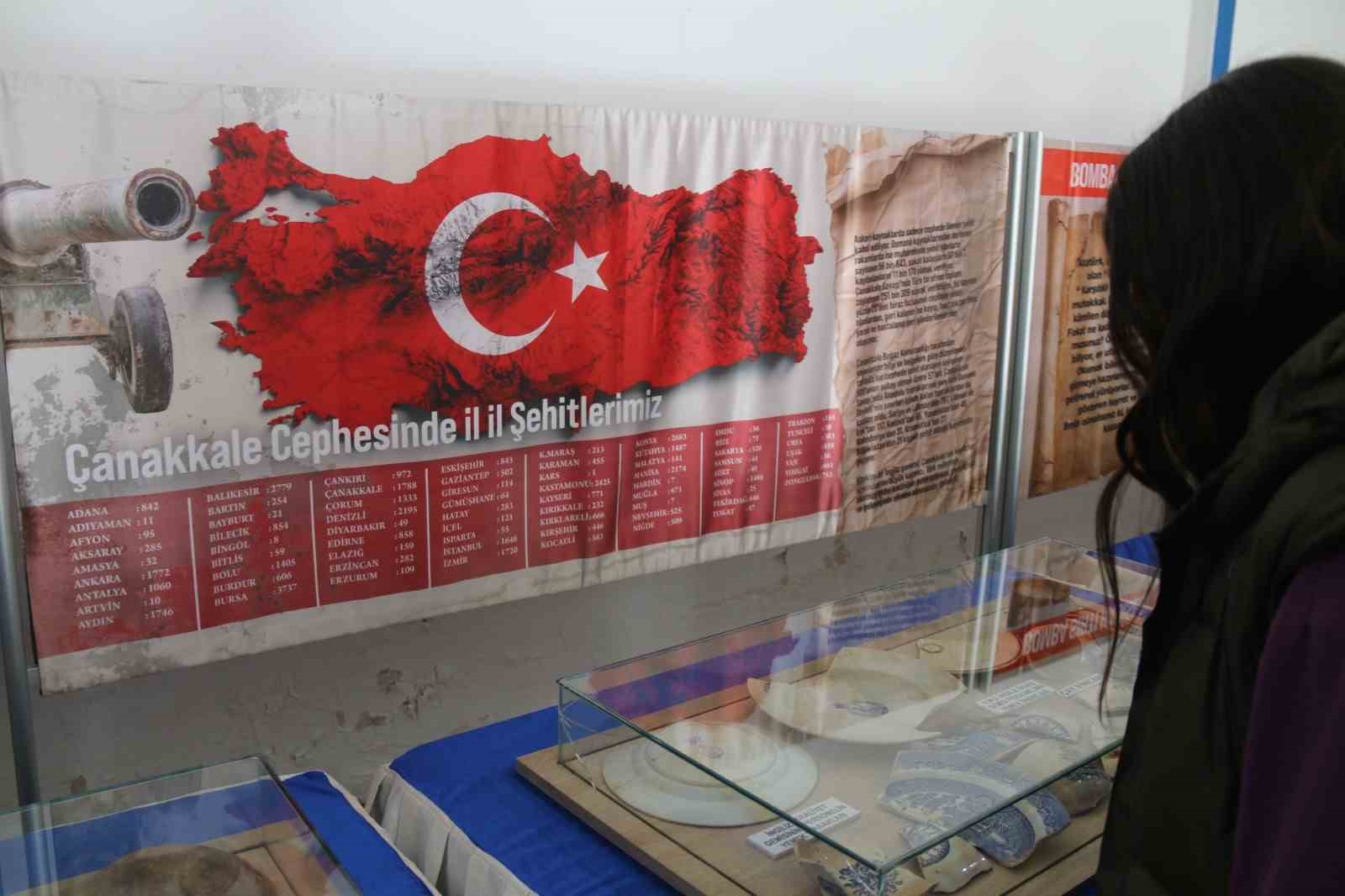 Kozan’da Çanakkale Savaşı Gezici Müzesi kapılarını açtı