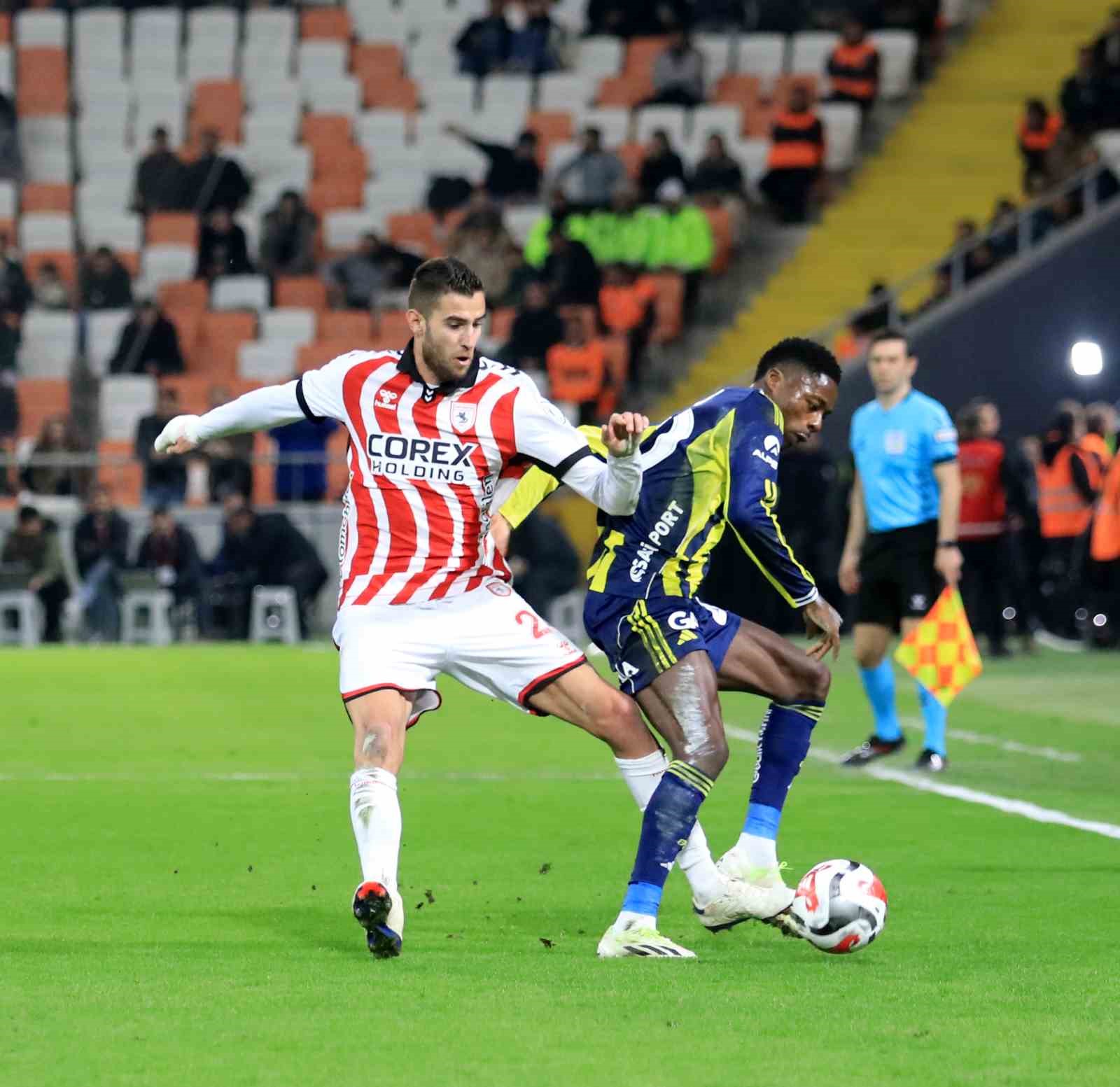 Turkcell Süper Kupa: Fenerbahçe: 1 - Samsunpor: 0 (İlk yarı)