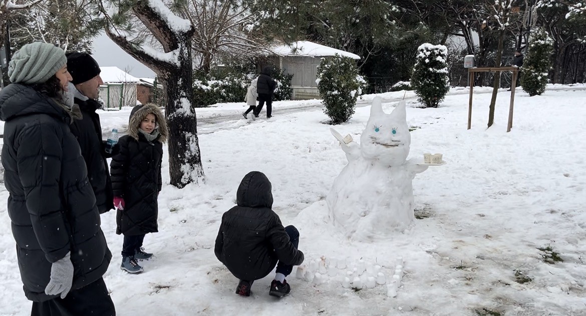 Çamlıca’da çocuklar karın keyfini doyasıya çıkardı