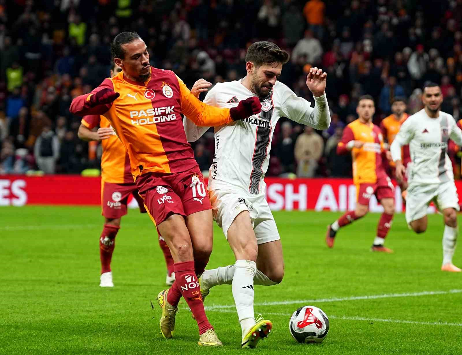 Trendyol Süper Lig: Galatasaray: 1 - Gaziantep FK: 1 (Maç sonucu)