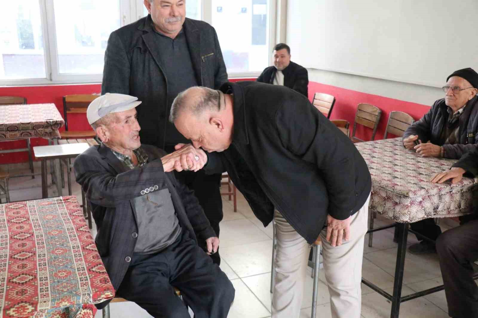 Başkan Özel Olukbaşı’nda vatandaşlarla buluştu