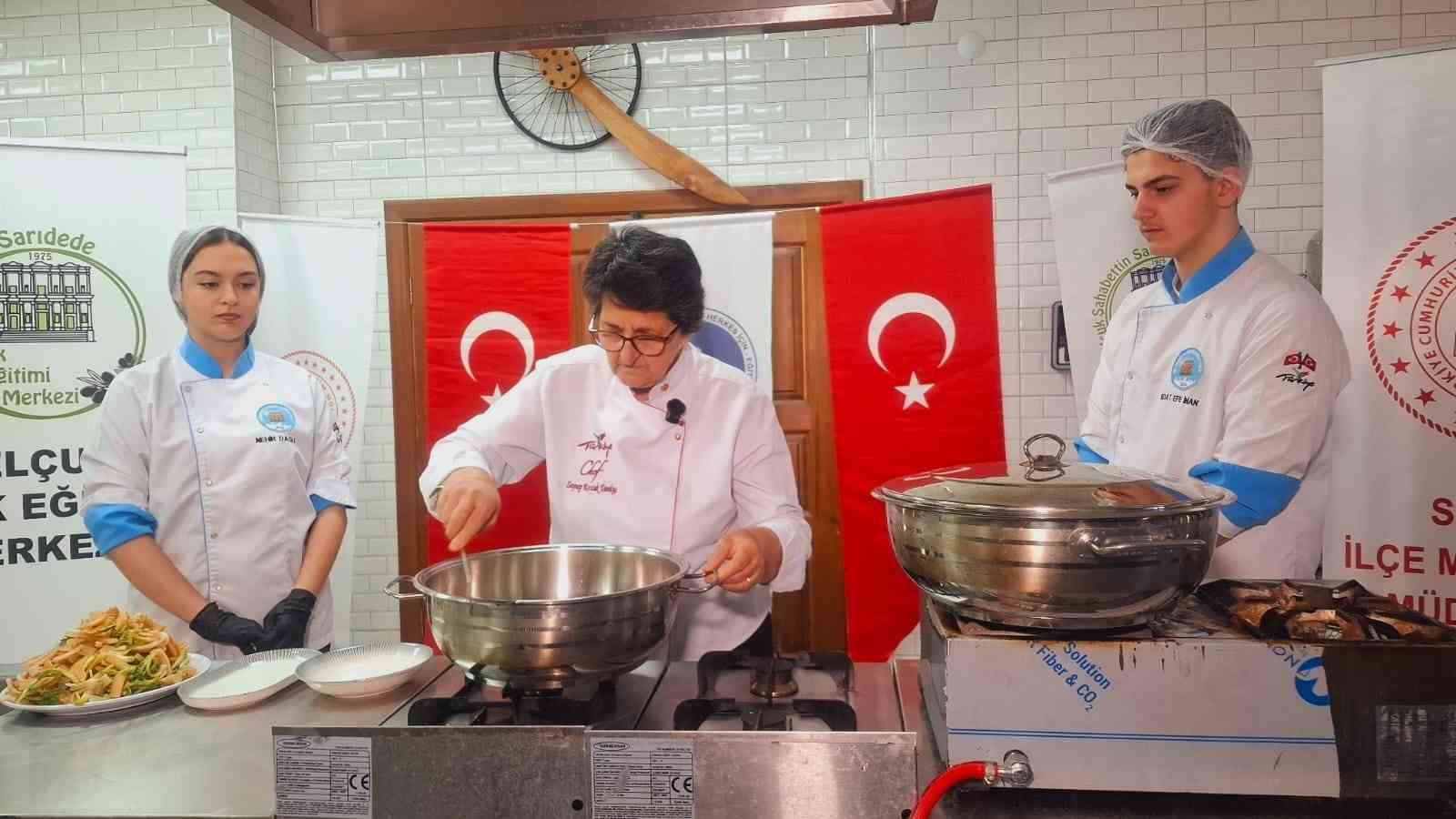 Selçuk Şirince’de yöreye özgü lezzetler uygulamalı olarak tanıtılıyor