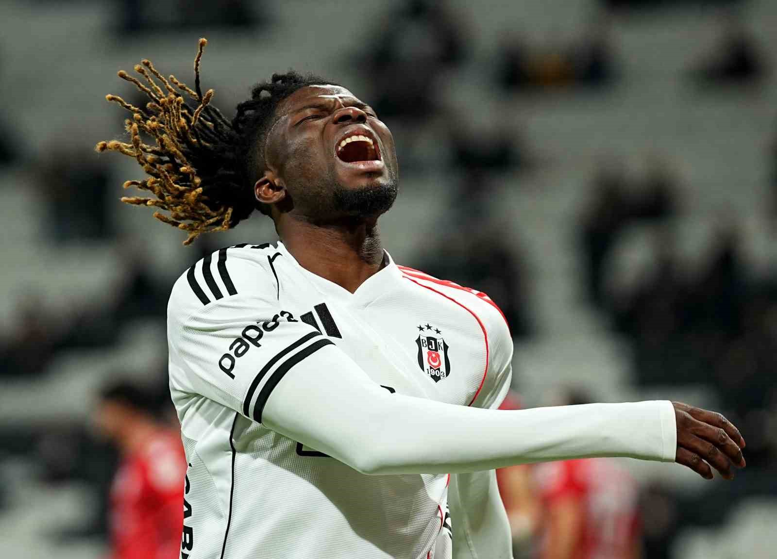 Ziraat Türkiye Kupası: Beşiktaş: 1 - Ankara Keçiörengücü: 0 (İlk yarı)