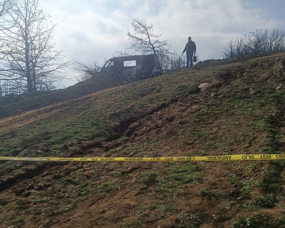 İzmir’de genç müteahhidin sır ölümü