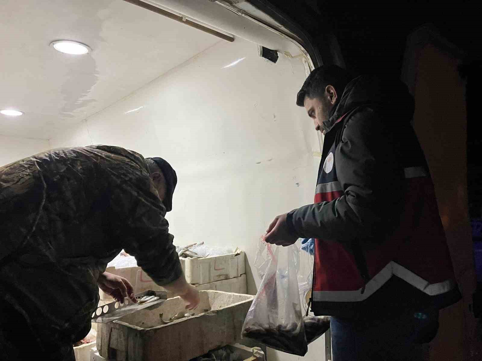 Kastamonu’da usulsüz avlanan 1 ton 335 kilogram balığa el konuldu