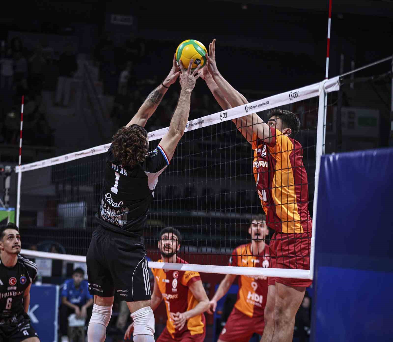 CEV Şampiyonlar Ligi: Halkbank: 3 - Galatasaray: 2