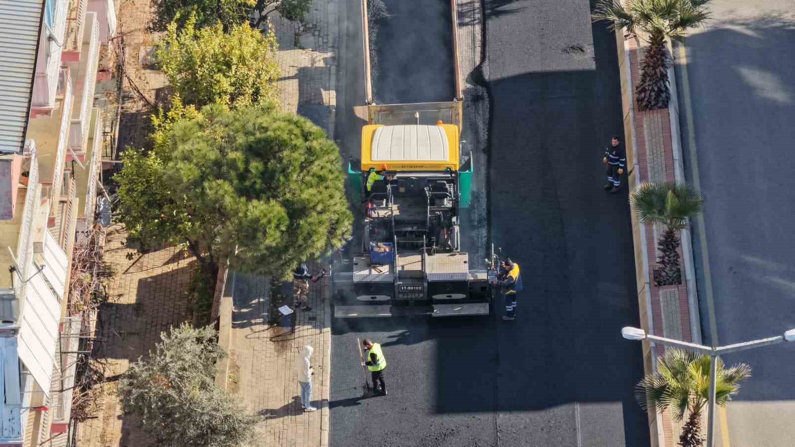 Aydın Büyükşehir’den Doğu Çevre Bulvarı’na sıcak asfalt dokunuşu
