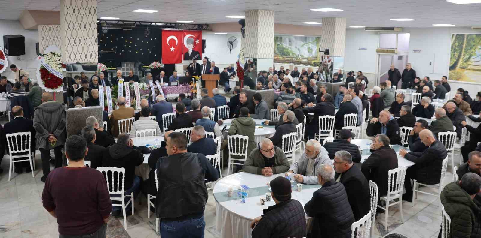 Şoförler Odası’nda 5. kez güven tazeleyen Özmeriç, AYESOB’a adaylığını açıkladı
