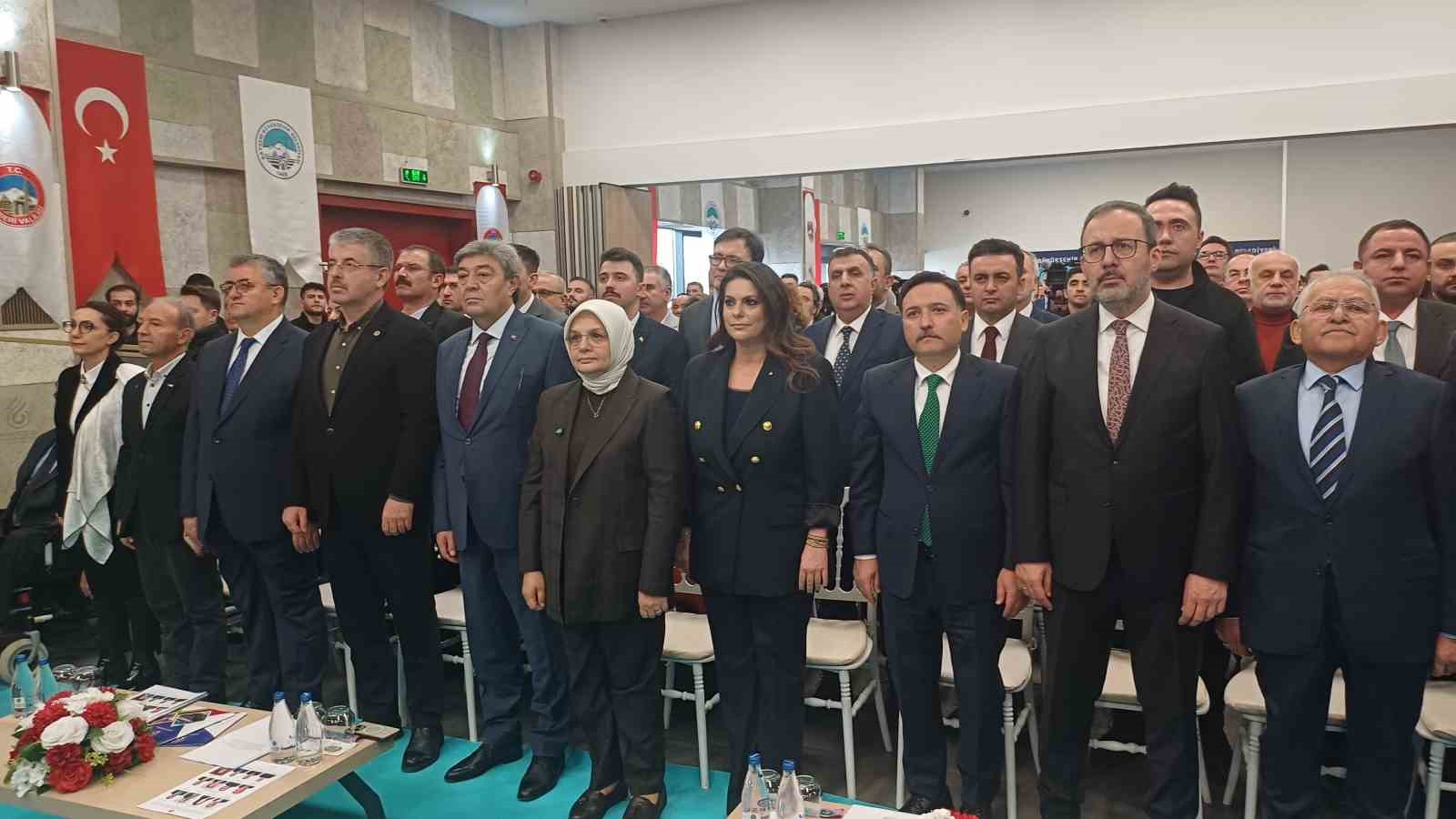 Kayseri’de; TBMM Engelli Bireylerin Sorunlarını Araştırma Komisyonu toplandı