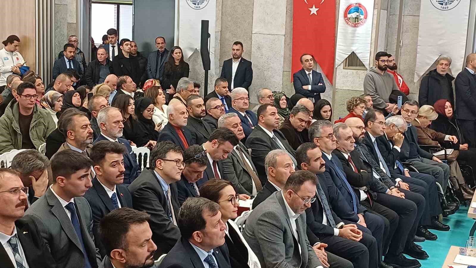 Kayseri’de; TBMM Engelli Bireylerin Sorunlarını Araştırma Komisyonu toplandı
