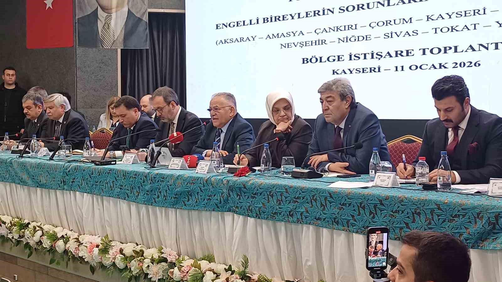 Kayseri’de; TBMM Engelli Bireylerin Sorunlarını Araştırma Komisyonu toplandı