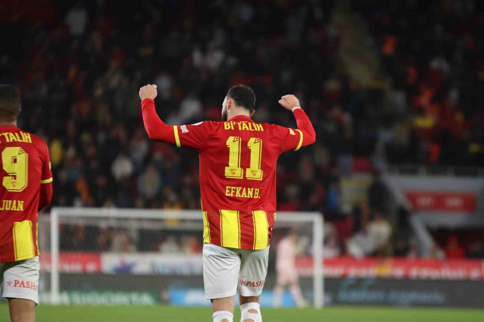 Trendyol Süper Lig: Göztepe: 3 - Çaykur Rizespor: 1 (Maç sonucu)