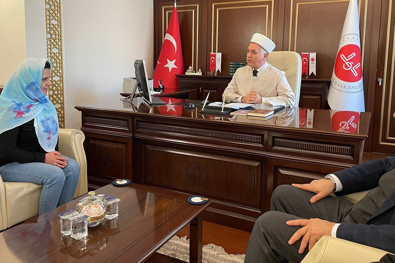 Macar kadın Kur’an-ı Kerim’den etkilenerek Müslüman oldu