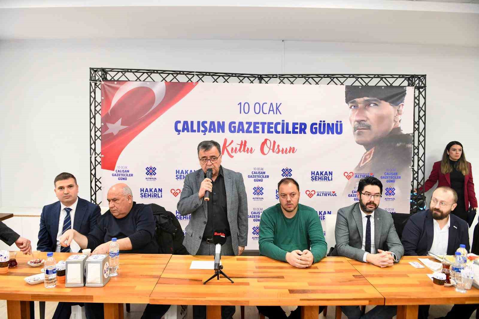 Başkan Hakan Şehirli, Çalışan Gazeteciler Günü’nde basınla buluştu