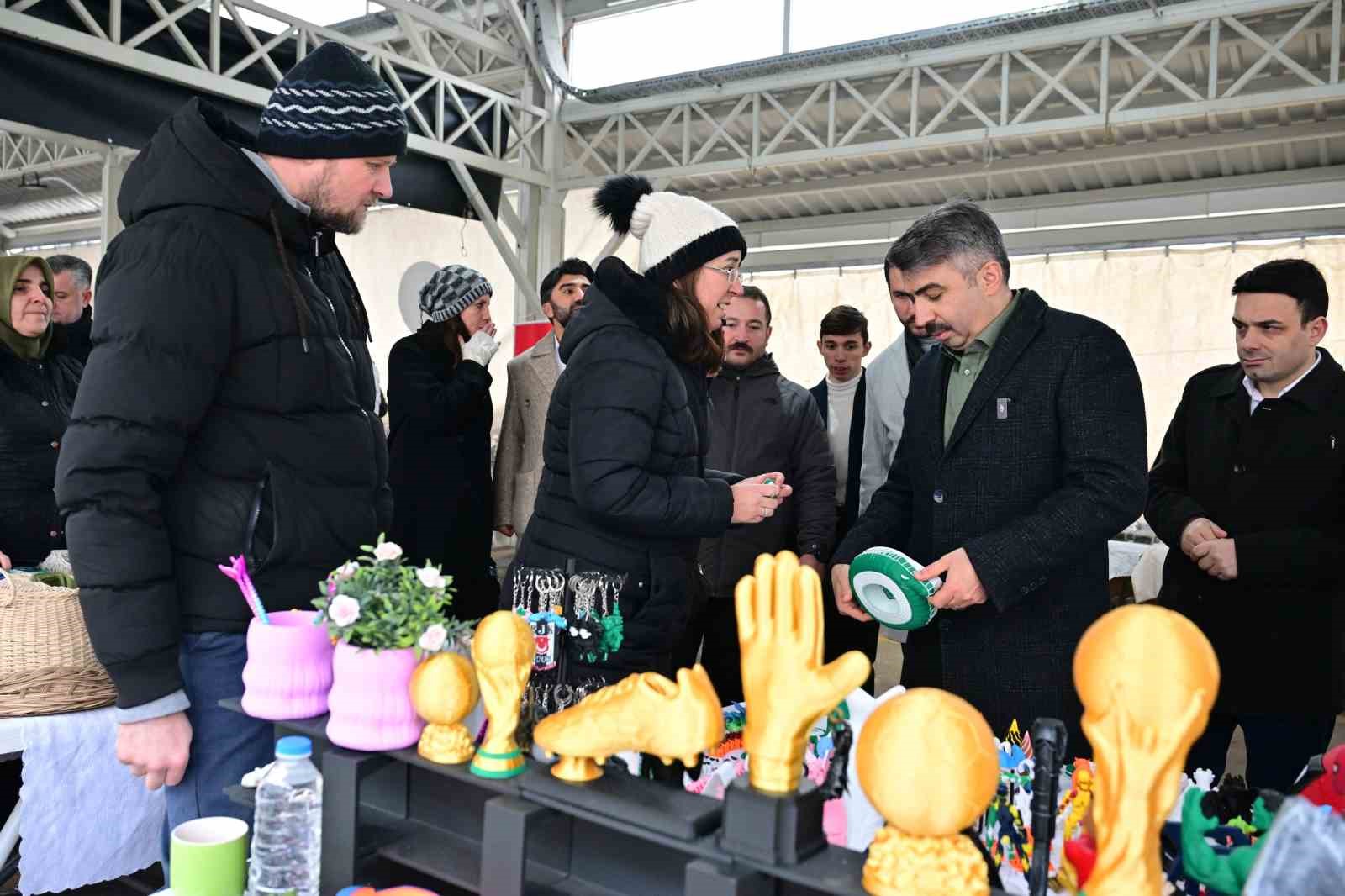 Yıldırım’a hanımeli çarşısı açıldı