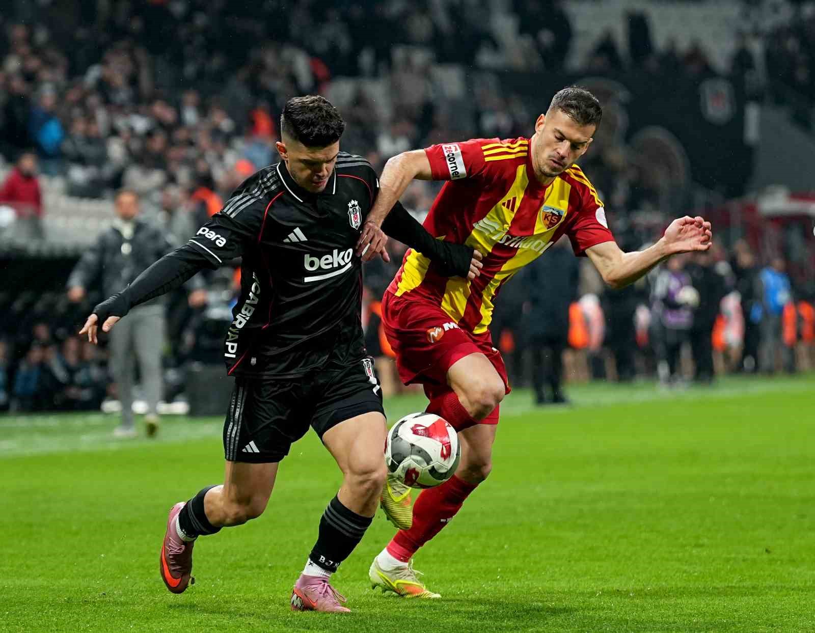 Trendyol Süper Lig: Beşiktaş: 0 - Kayserispor: 0 (Maç devam ediyor)