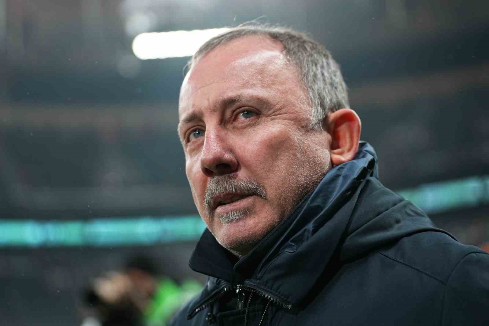 Trendyol Süper Lig: Beşiktaş: 0 - Kayserispor: 0 (Maç devam ediyor)