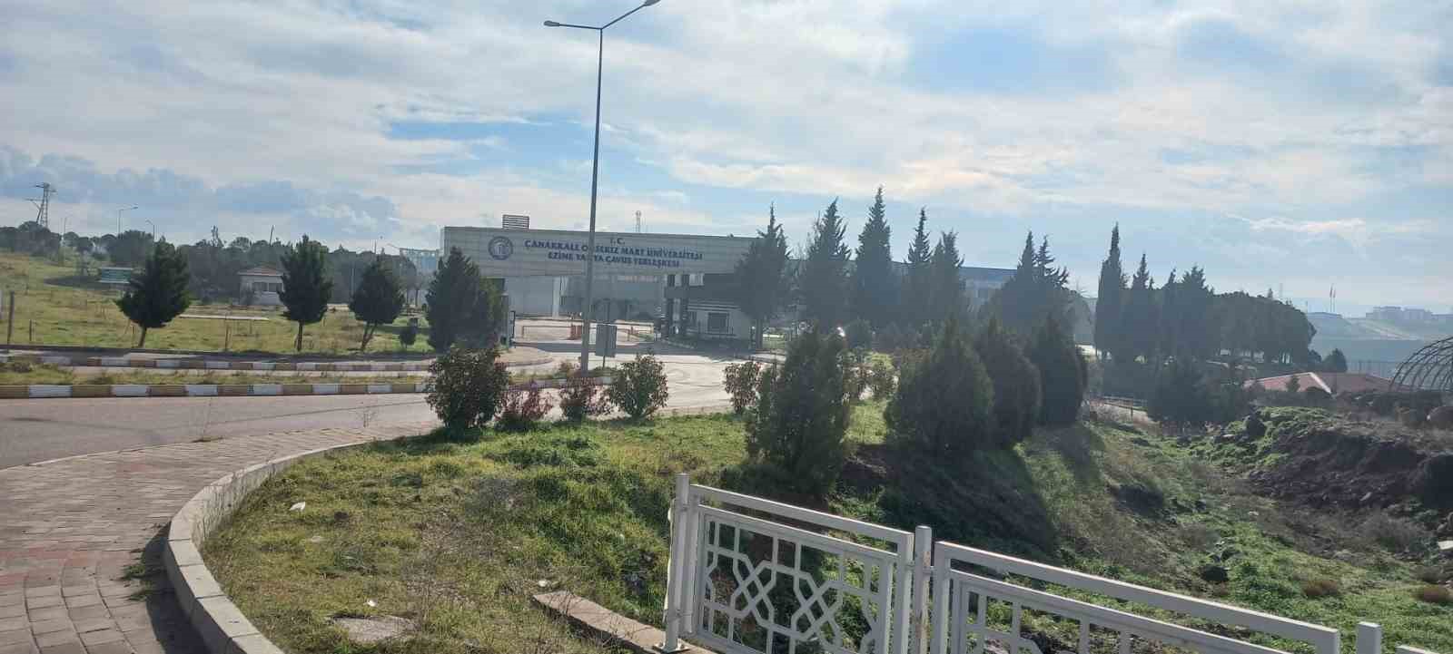 ÇOMÜ’de sistemde usulsüzlük yapan personel olayının detayları ortaya çıktı