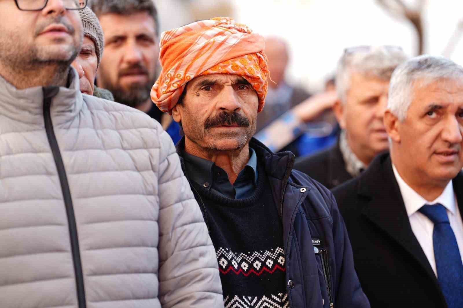 Don zararına karşı Manisa Büyükşehir’den üreticiye destek