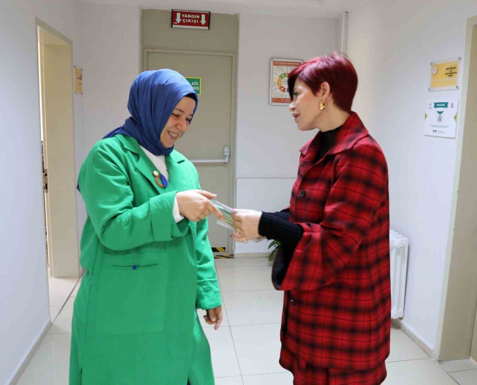 Sağlık çalışanlarına mektuplu kanser tarama hatırlatması