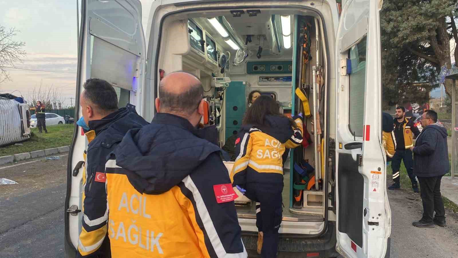 Buzlanan yolda can pazarı