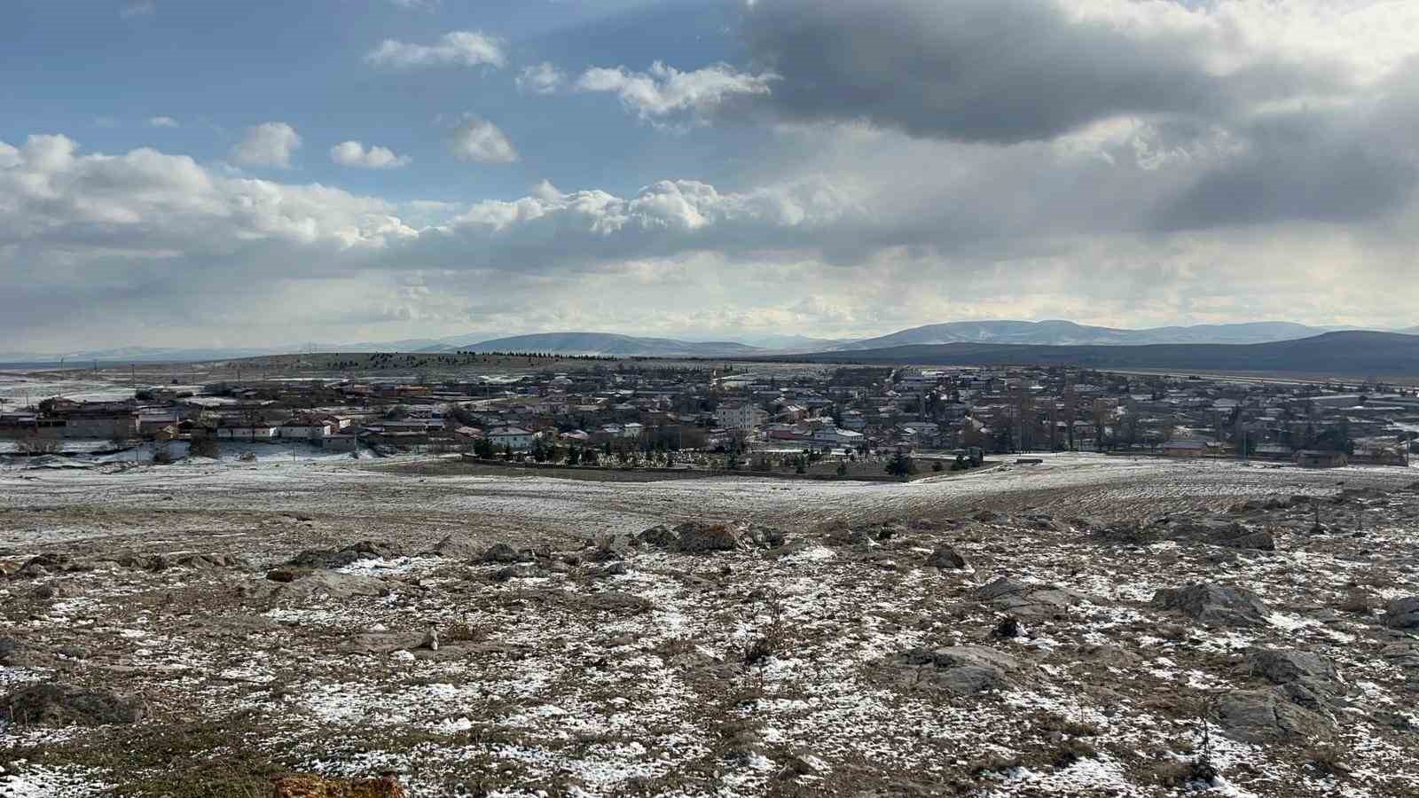 Eskişehir’deki köyde ilginç arazi sıkıntısı