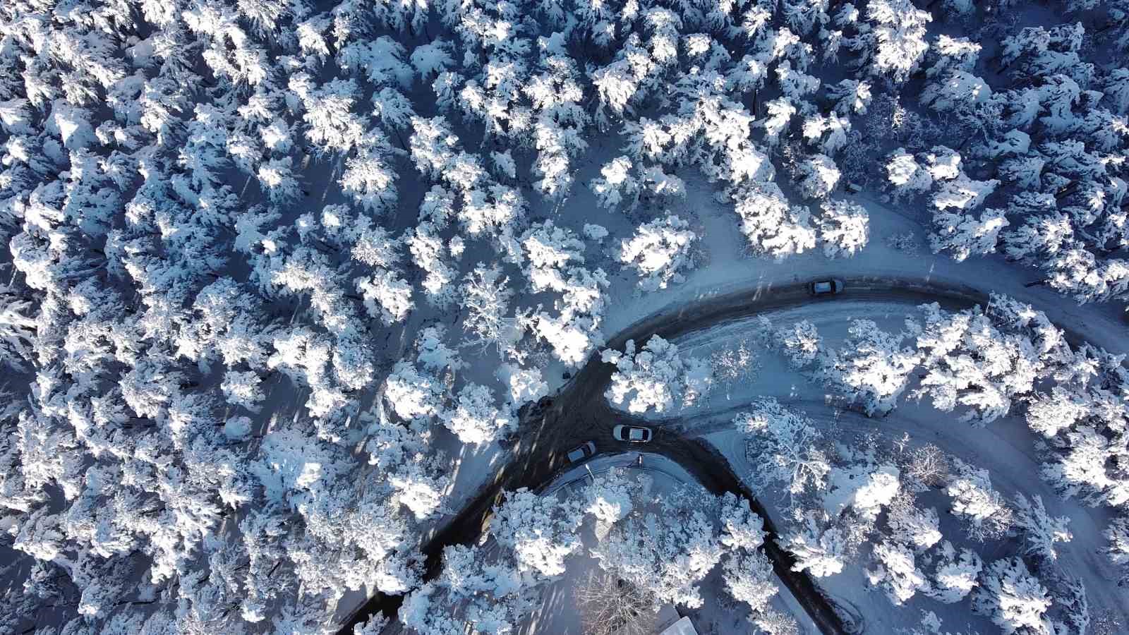 Türkiye’nin ilk Milli Parkı Çamlık’ta kar manzarası havadan görüntülendi