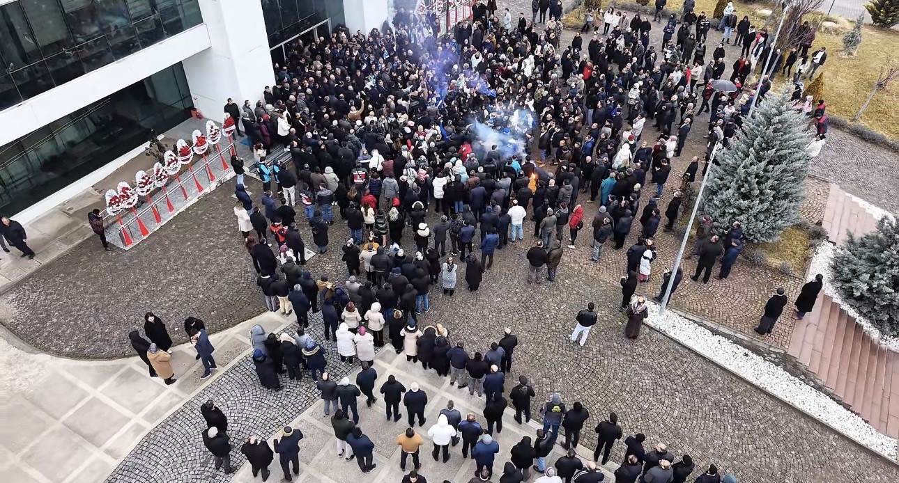 Vali Taşolar’a Çankırılardan duygusal veda