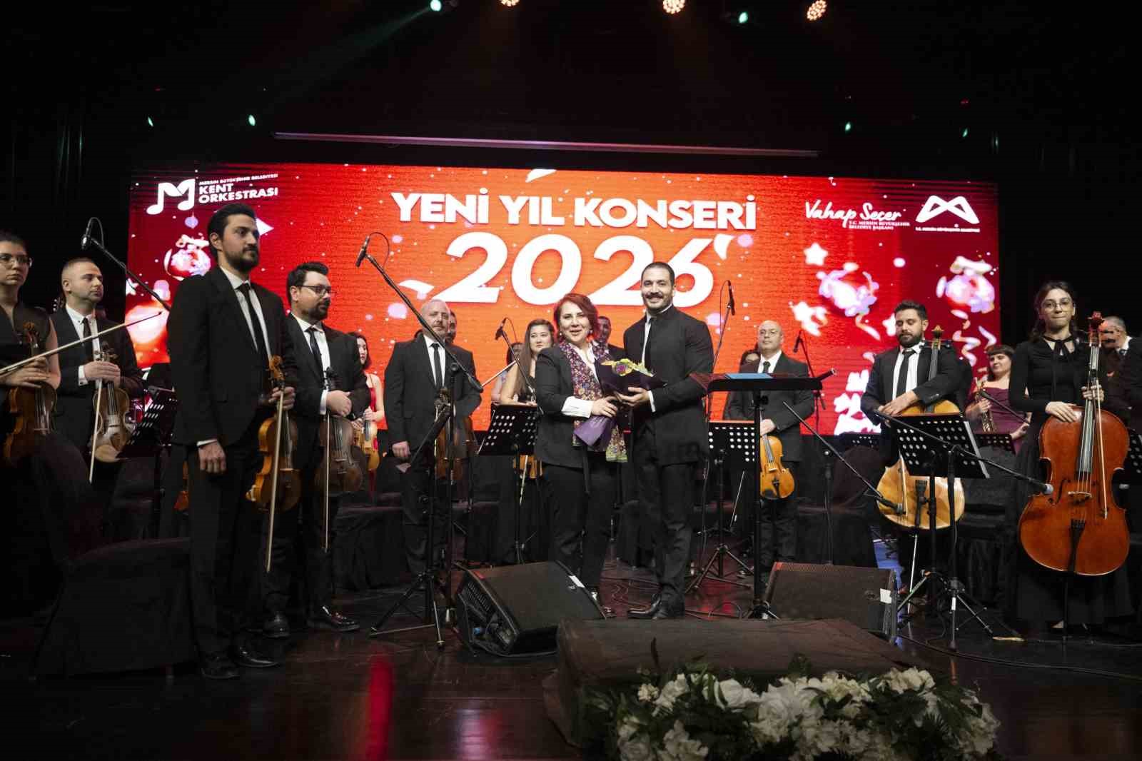 Kent Orkestrası yeni yılın ilk konserinde sanatseverleri büyüledi