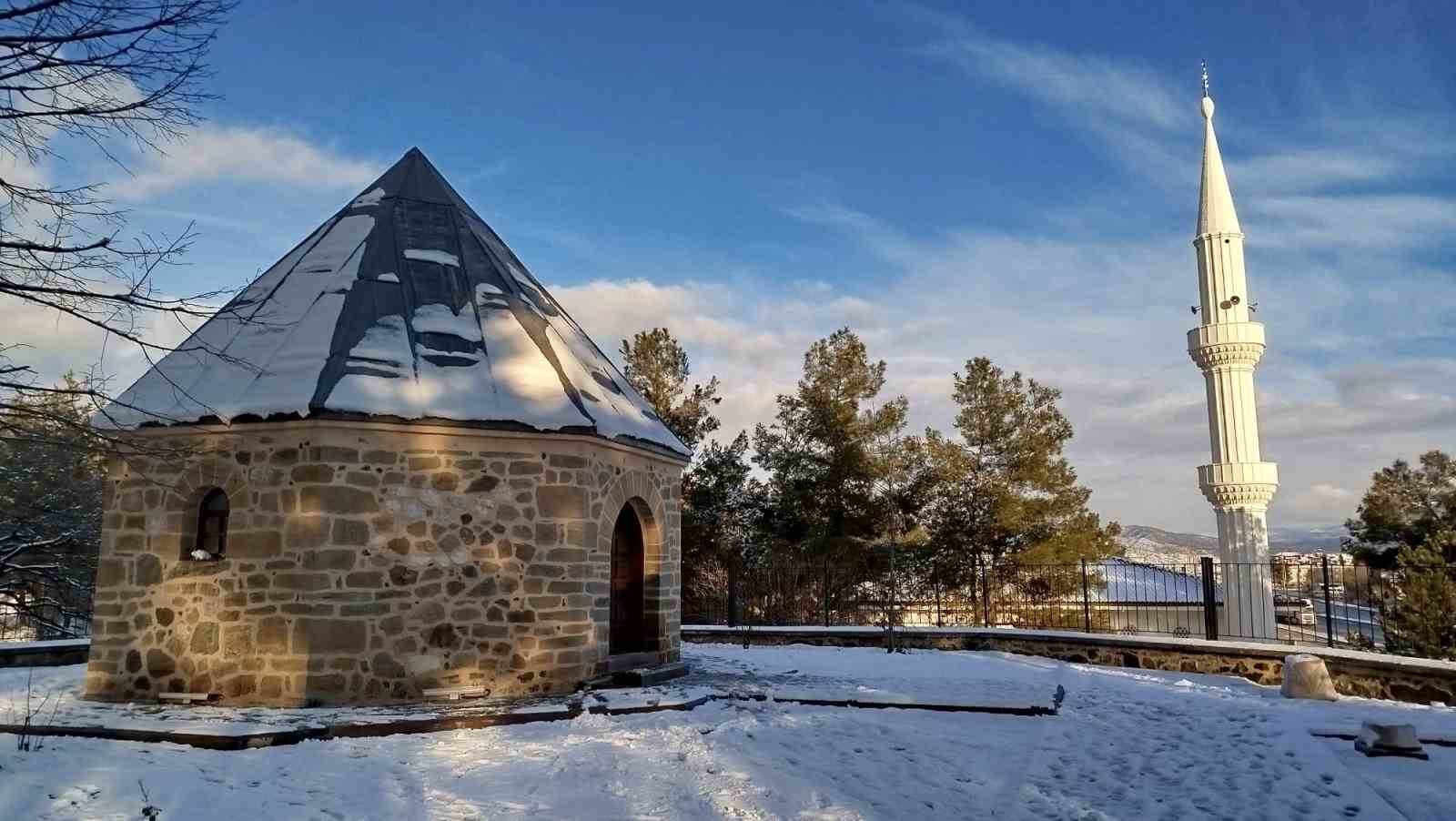 Çorum’da kar yağışı etkili oldu