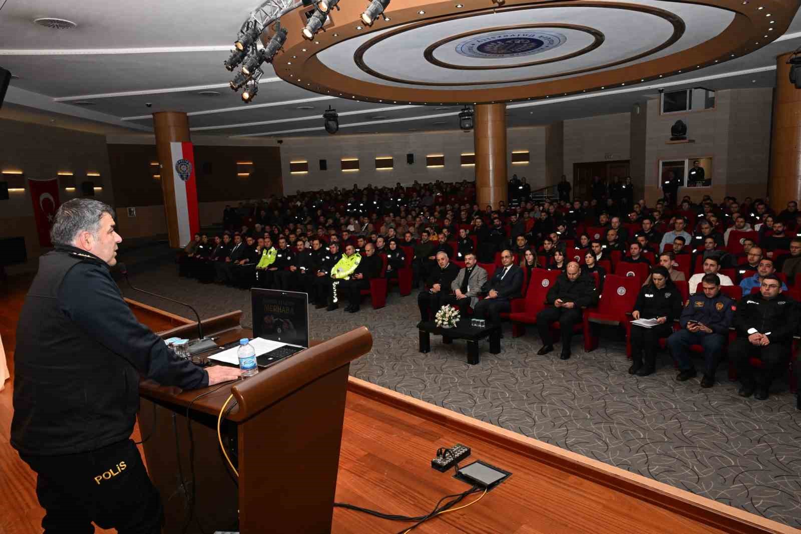 Erzurum Emniyeti’nde sigaraya savaş açıldı