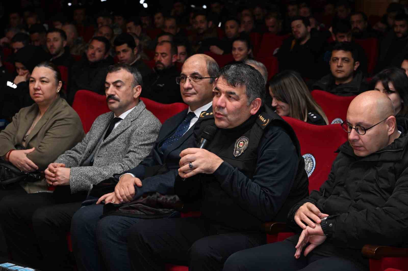 Erzurum Emniyeti’nde sigaraya savaş açıldı