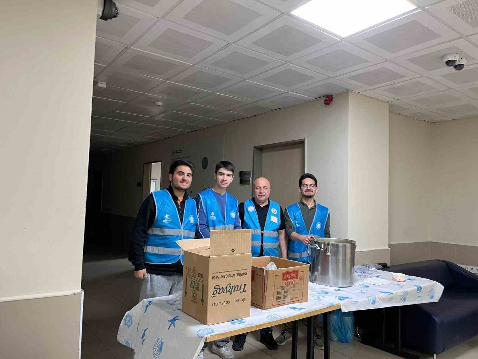 Sivrihisar’da KYK öğrencilerine final morali