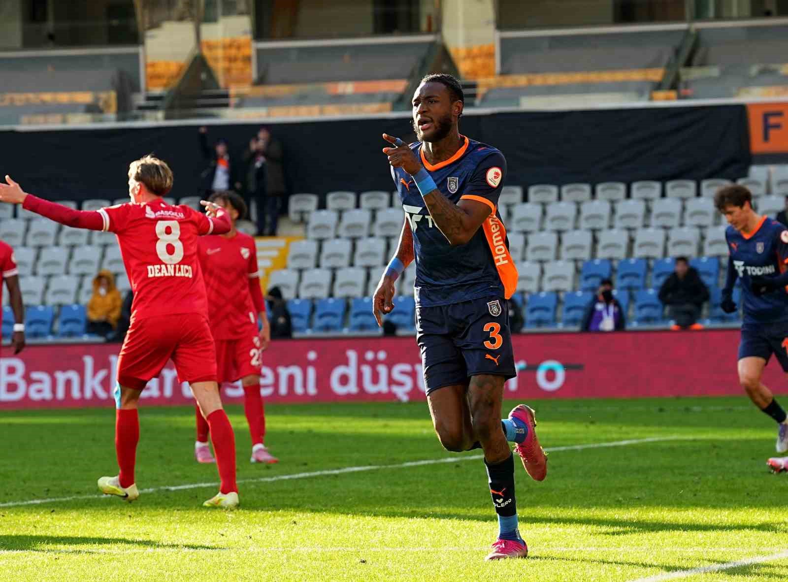 Ziraat Türkiye Kupası: RAMS Başakşehir: 1 - Boluspor: 1 (İlk yarı)