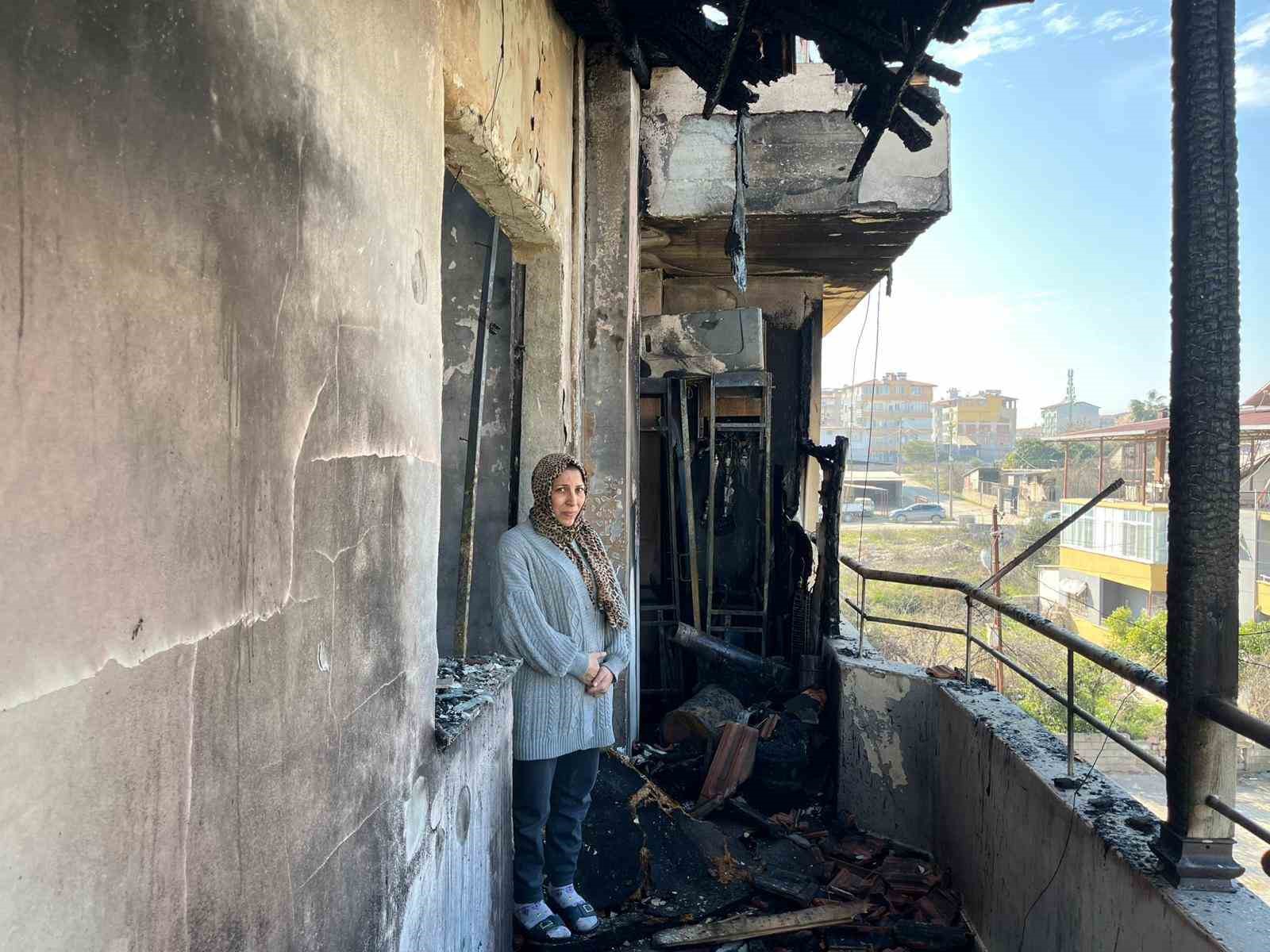 Depremde eşini ve evladını kaybeden kadın, ikinci kez felaketi yaşadığı yangında tüm birikimini ve yuvasını kaybetti