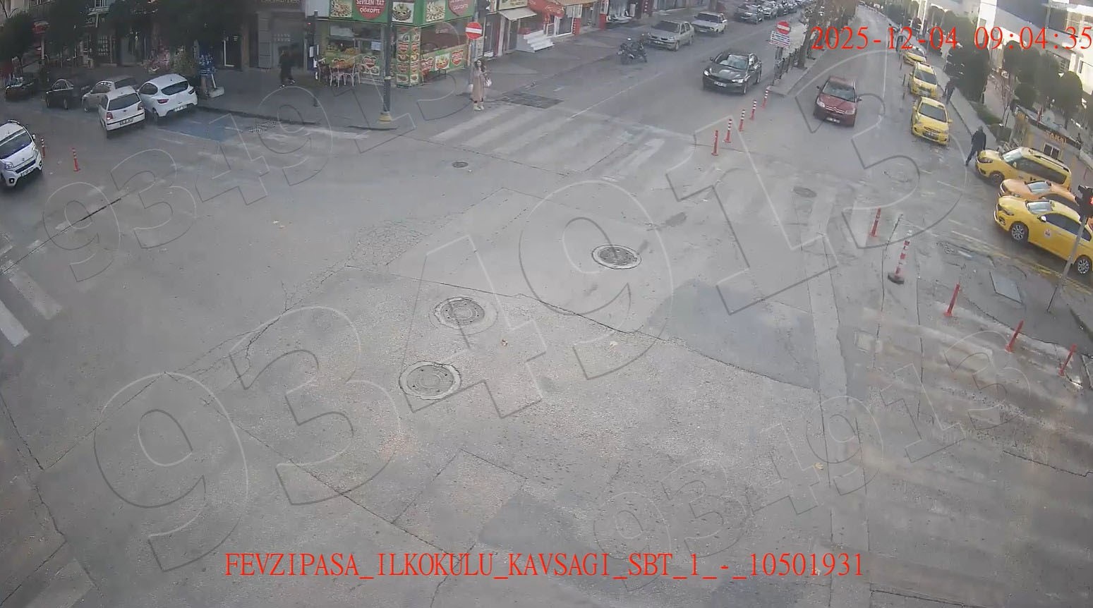 Isparta’da dikkatsiz sürücülerin neden olduğu kazalar KGYS kameralarına yansıdı