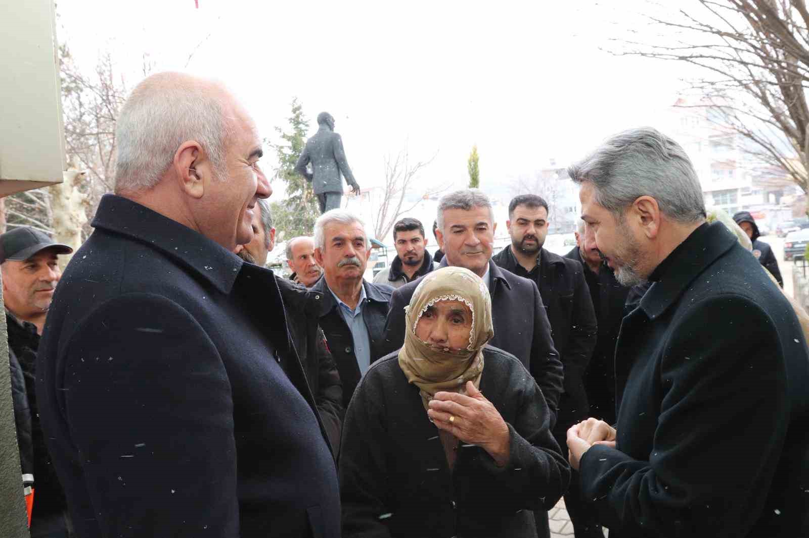 Bakan Yardımcısı Aydın ve Milletvekili Özhan, ilçelerde incelemelerde bulundu