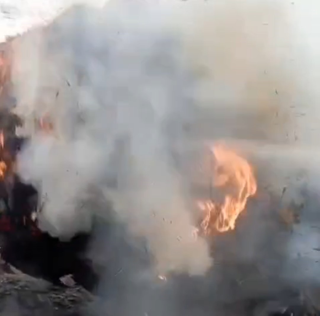 Adana’da samanlık yangını kontrol altına alındı